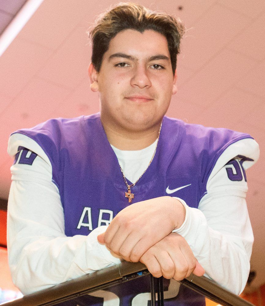 GarzaAAfootball20